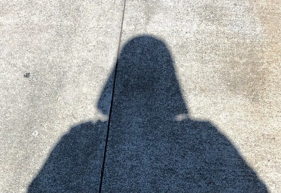 While wearing a loose hoodie, my shadow was giving off Sith vibes
