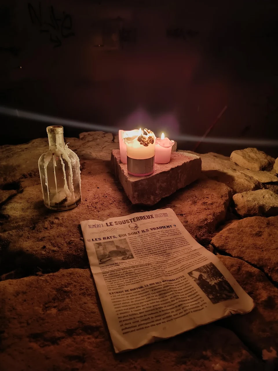 Spent a nice evening in the depths of Paris, found a newspaper left by a fellow explorer