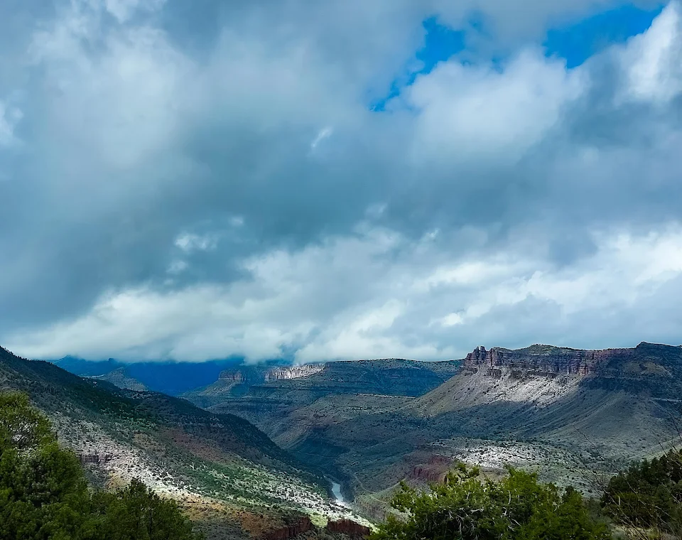 Massive Relatively Unknown Canyon (Salt River Canyon) In Arizona That Isn't The Grand Canyon
