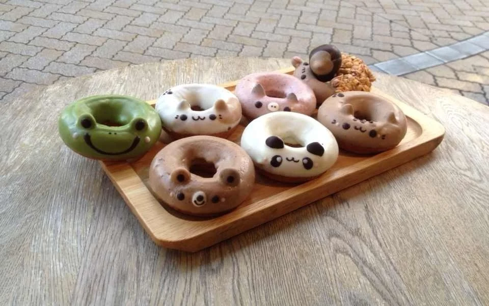 These donuts make me think of anime for some reason.