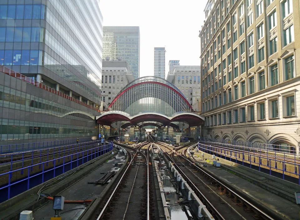 Tracks leading into Canary Wharf Station in London