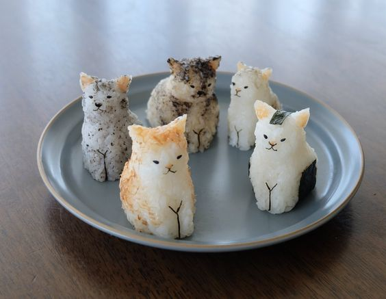 These rice cakes shaped like cats
