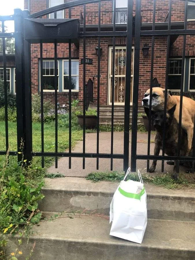 door dash sent this photo of our food being delivered